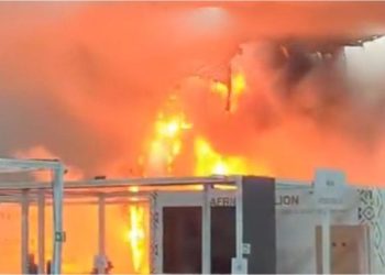 Brasil: evacuaron la zona de negociaciones de la COP30 por un incendio