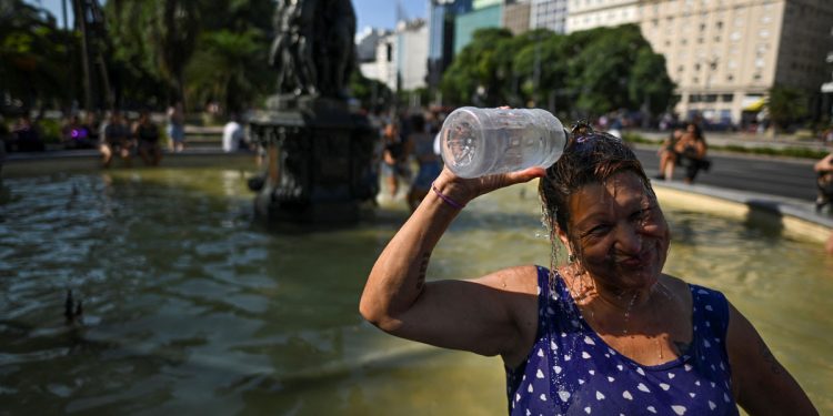 Calor extremo en el AMBA y la costa: se vienen marcas térmicas por arriba del promedio habitual