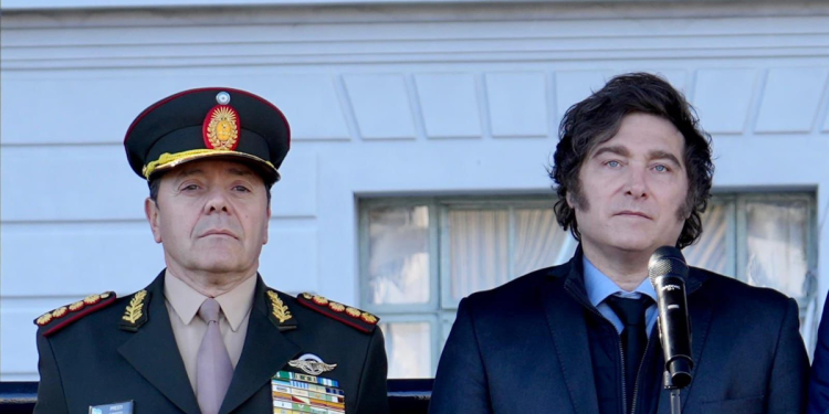 Carlos Presti asumirá en Defensa sin soltar su jerarquía: qué dice la ley que regula al personal militar