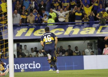 Con la mira en el título, Boca venció 2-0 a Talleres y avanzó a cuartos del Torneo Clausura 2025
