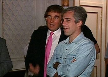 Donald Trump cambia de postura y presiona a los republicanos para revelar los documentos del caso Jeffrey Epstein