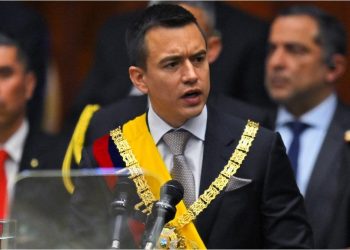 Ecuador: Daniel Noboa busca reformar la constitución e impulsa una votación popular y un referéndum