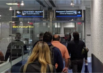 EEUU evalúa negar visas a personas con obesidad por riesgo de “costo público”