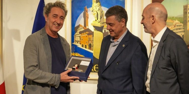 El cineasta italiano Paolo Sorrentino fue reconocido Huésped de Honor de la Ciudad de Buenos Aires
