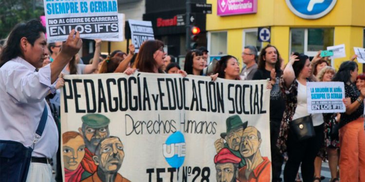 El gobierno porteño cierra otra escuela pública: el Instituto de Formación Técnica N° 22 de Palermo