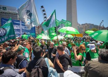 El paro de ATE tuvo un acatamiento del 90%: «Hoy empezamos la ofensiva contra la reforma laboral de Milei»