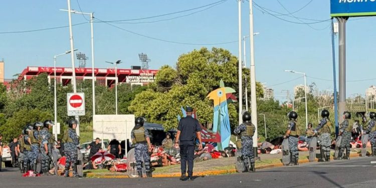 En medio de una interna en Independiente, detuvieron a más de 100 barras, incluido a Pablo “Bebote” Álvarez