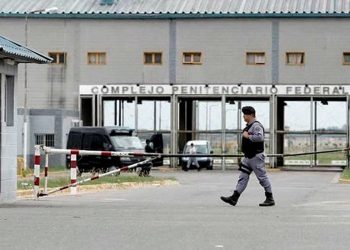 Estudiantes detenidos presentaron un habeas corpus por la salud de Julio De Vido
