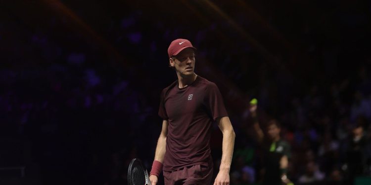 Francisco Cerúndolo cayó ante Jannik Sinner y quedó eliminado del Masters 1000 de París
