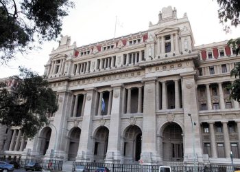 Jueces federales alertan que el Presupuesto 2026 pone en riesgo la independencia judicial