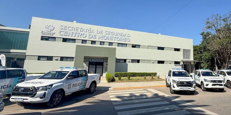 Kicillof contra Milei: «Hablan de cárcel o bala pero cuando gobiernan no invierten ni un centavo en seguridad»