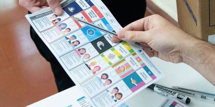 La declinación en el interior: otro factor que se debate dentro del peronismo para pensar la estrategia de recuperación