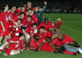 La estrella de la Premier League que tuvo que vender su medalla de la Champions para evitar la quiebra