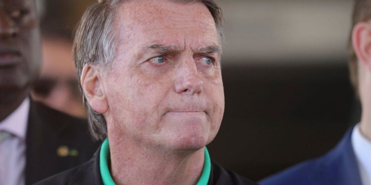 Los motivos por los que la Justicia brasileña decidió trasladar a Jair Bolsonaro a la cárcel
