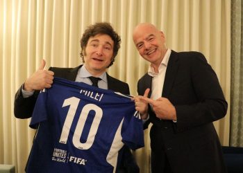 Milei quiere viajar al sorteo del Mundial 2026 para tener otra foto con Trump