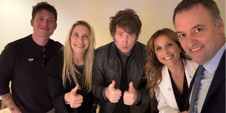 Milei y la metamorfosis de un Gabinete en tensión permanente