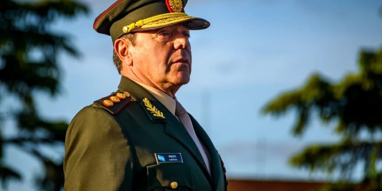 Ministros de Defensa del peronismo criticaron la designación de Carlos Presti: “Las FFAA son usadas para continuar el ajuste”