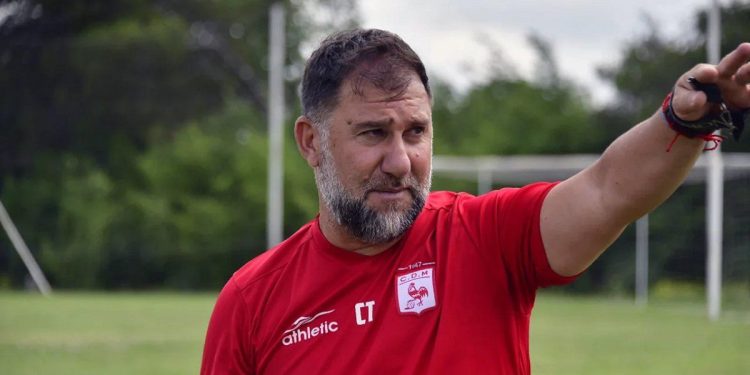 Otta, DT de Deportivo Morón, aseguró que “es una injusticia total” que lo suspendan por dichos falsos