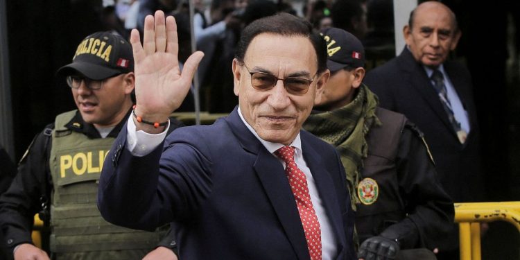 Perú: el expresidente Martín Vizcarra fue condenado a 14 años de prisión por sobornos