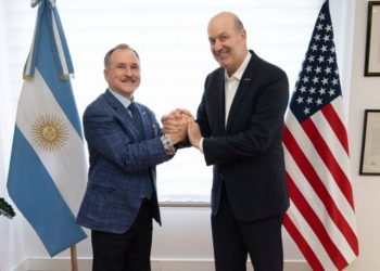 Peter Lamelas se reunió con Federico Sturzenegger y volvió a elogiar a Javier Milei