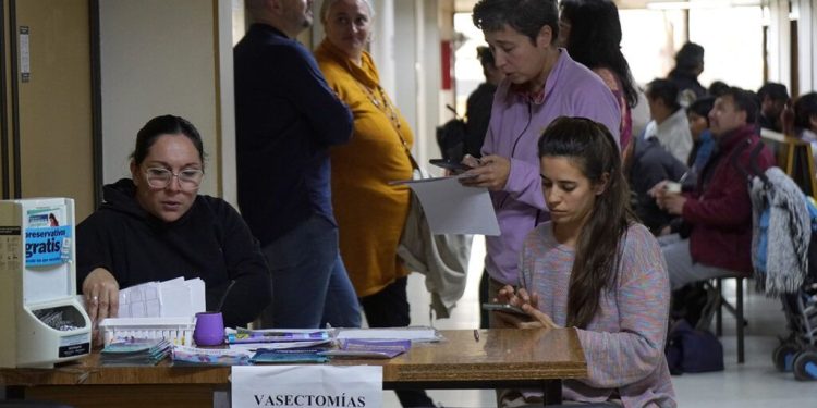 Una “maratón de vasectomía” y un encuentro para “promover la participación de los varones en la planificación familiar”