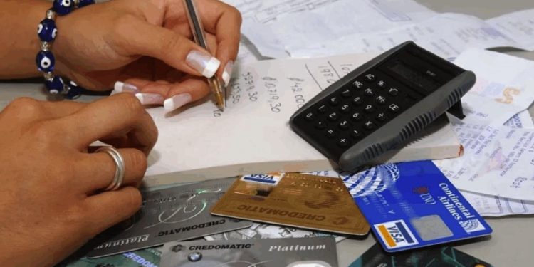 Crece el crédito con mutuales, comercios y el sector no bancario pero también la morosidad