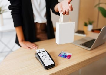 Fiestas 2025 con Tuya: más ahorro, más cuotas y beneficios para usuarios que compran por primera vez