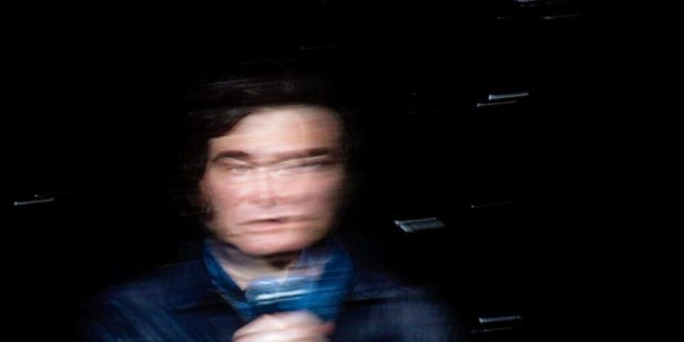 “Abróchense los cinturones”: en Navidad, Milei ratifica el rumbo del ajuste