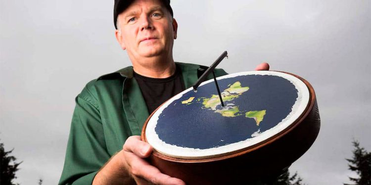 Antivacunas y terraplanistas: la solución no es solo más ciencia, sino también más comunidad