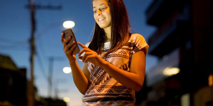 Casi la mitad de los adolescentes en Argentina tiene problemas de sueño y duerme menos de lo recomendado