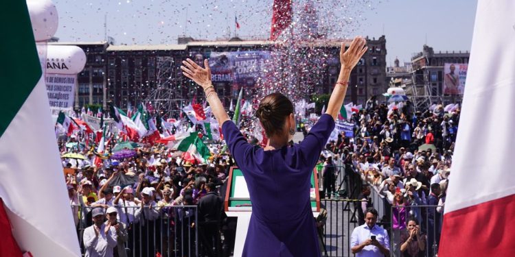 Claudia Sheinbaum movilizó a cientos de miles para mostrar fuerza en medio de críticas y protestas