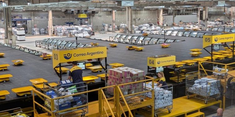 Correo Argentino inauguró el primer sistema de clasificación robótica en Latinoamérica