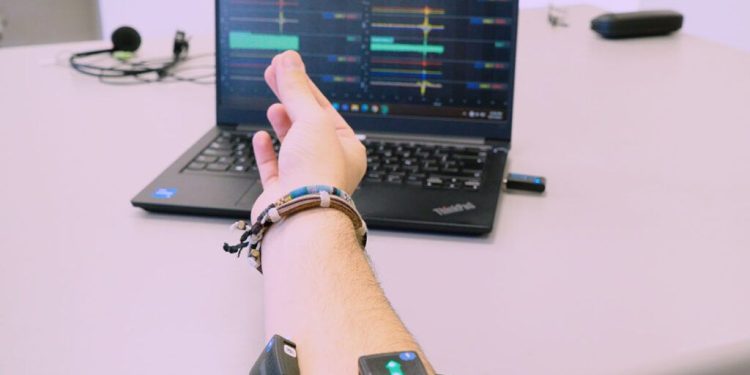 Crean un videojuego para la rehabilitación de personas que sufrieron un ACV