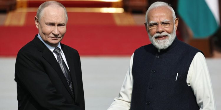 Cumbre Rusia-India: Vladimir Putin afianza un socio comercial clave en medio de la guerra con Ucrania