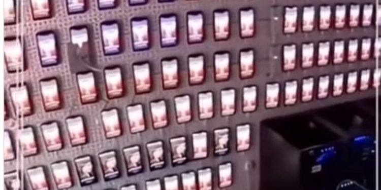 Desmantelan en Brasil una granja de visualizaciones usada para inflar métricas en YouTube