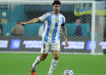 El jugador de la Selección argentina que queda libre y es buscado por tres grandes de Europa