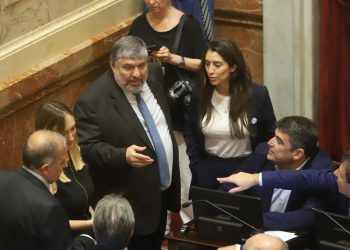 El peronismo conformó un bloque de unidad en el Senado aunque toca su piso histórico de representación