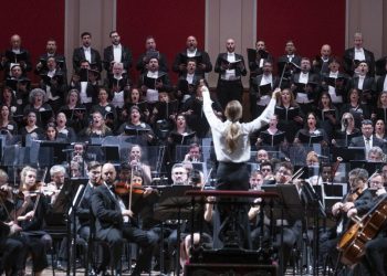 El Teatro Colón celebrará los 100 años de su Orquesta y Coro Estable con una gala sinfónico-coral gratuita