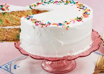 Esta es la mejor torta de cumpleaños de la historia, según la IA