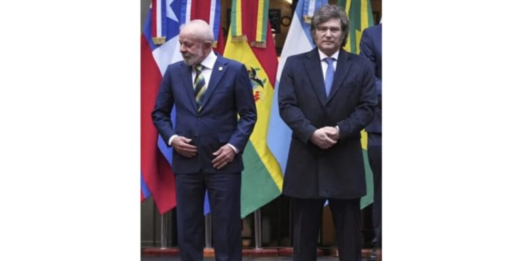 Frío saludo entre Milei y Lula en la Cumbre del Mercosur