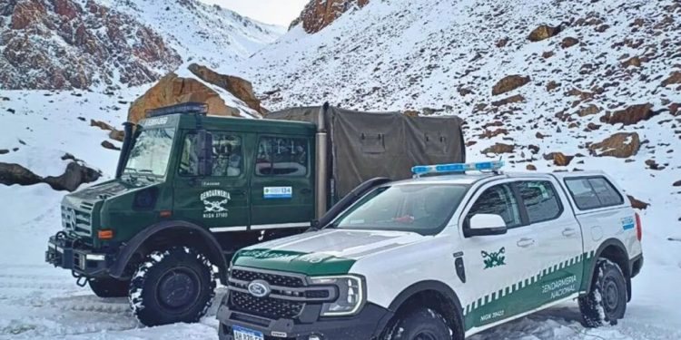 Hallaron con vida a los cinco andinistas que estaban perdidos en Cerro Punta Negra