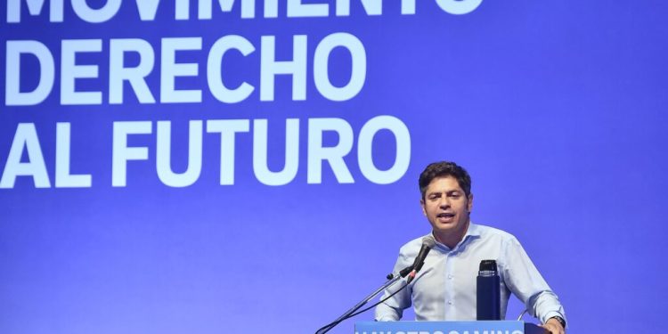 Kicillof apunta contra el Gobierno: “Es un desastre lo que están haciendo”