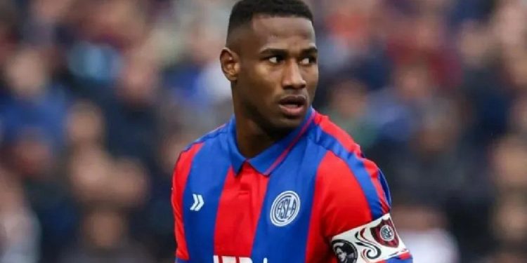 La nueva dirigencia de San Lorenzo rechazó la oferta de River por Jhohan Romaña: los detalles