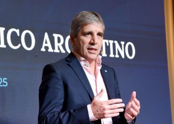 Luis Caputo: “La estabilidad es la mejor política industrial”