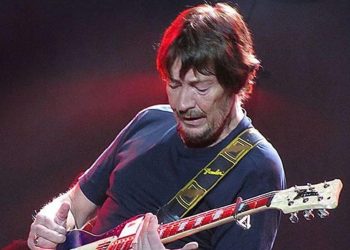 Murió Chris Rea, reconocido músico británico y autor del éxito “Driving Home For Christmas”