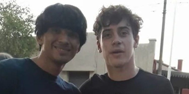 Perfil bajo y descanso en casa: Franco Colapinto aprovecha sus vacaciones en la Argentina