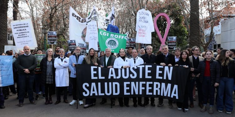 Presupuesto 2026: los hospitales de la UBA recibirán un 30% menos de fondos
