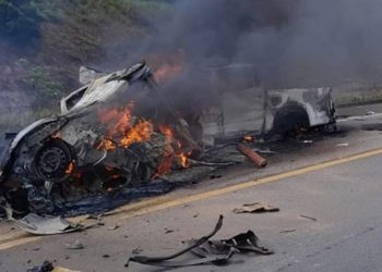 Tragedia en Brasil: al menos 11 muertos por un choque frontal que terminó en incendio