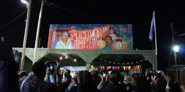 Tras la lucha de docentes y estudiantes, el profesorado de Barracas no cerrará sus puertas