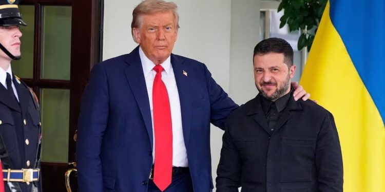 Volodimir Zelenski anticipó que se reunirá con Donald Trump antes de Año Nuevo para negociar la paz
